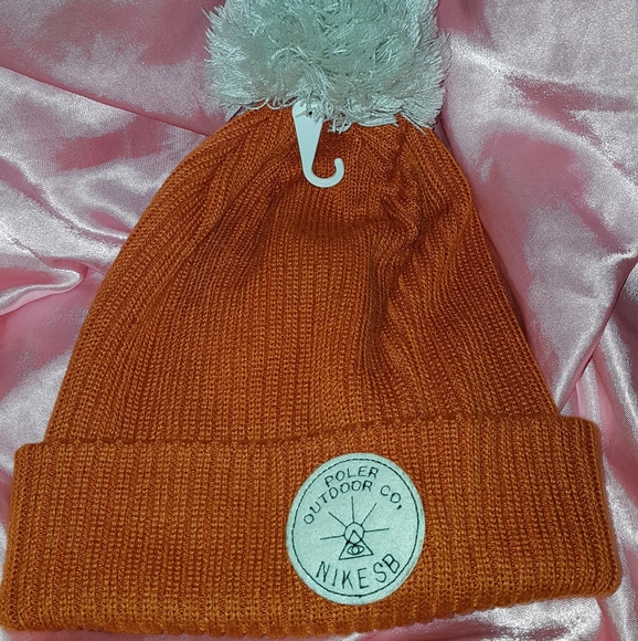 Nike Accessories - NIKE SB BEANIE BRAND NEW NEVER USED